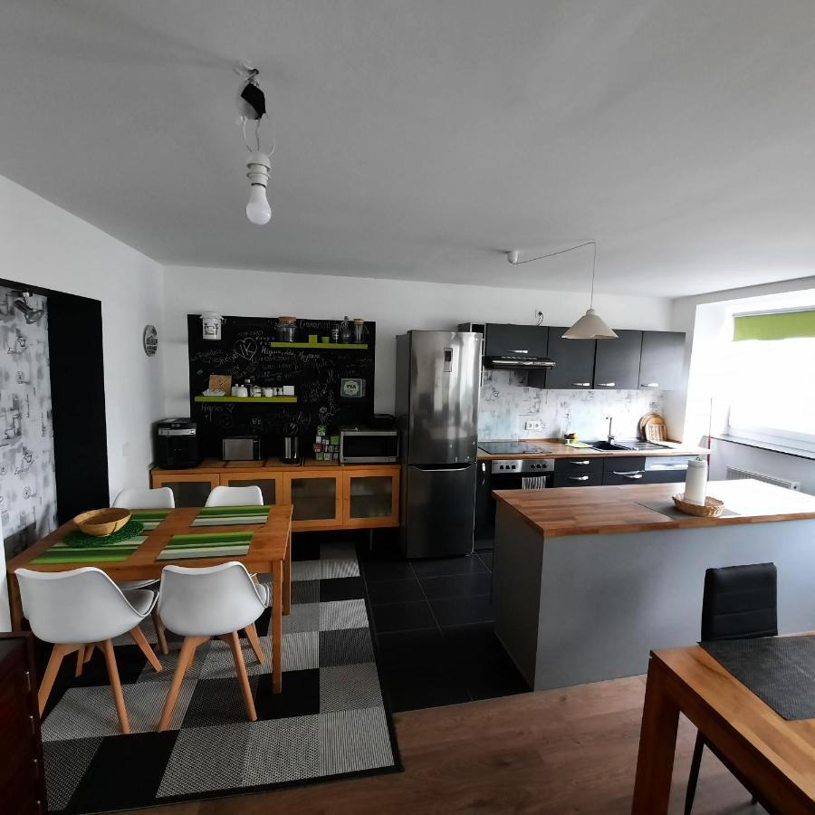 Full Flat 3 Bedrooms Saarbrucken Center -11 People Exterior foto